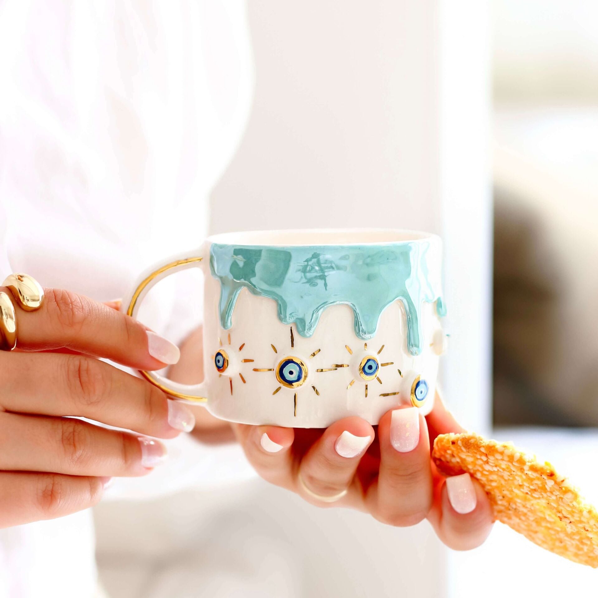 El Yapımı Nazar Boncuklu Seramik Kupa -Nazar Yağmuru Mug
